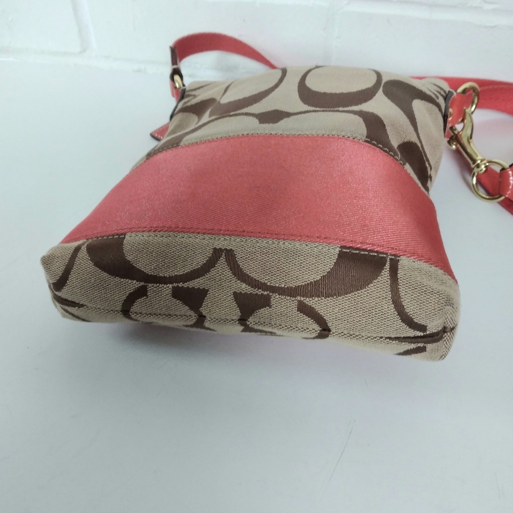 Coach mini crossbody bag - Picture 6 of 10